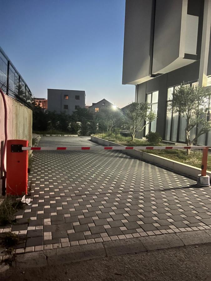 טיראנה Atrium Apartment מראה חיצוני תמונה